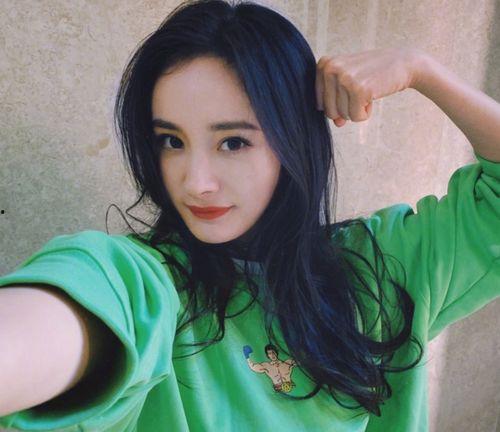 娱乐圈吃瓜猛料杨幂视频,视频曝光惊人猛料！