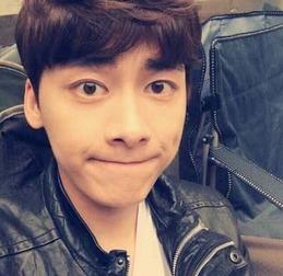 吃瓜娱乐圈李易峰,娱乐圈的瓜田明星