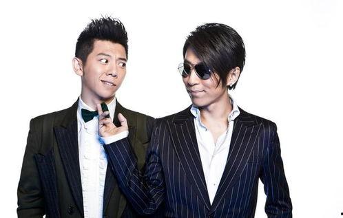 娱乐圈中两个男人吃瓜,揭秘幕后真相